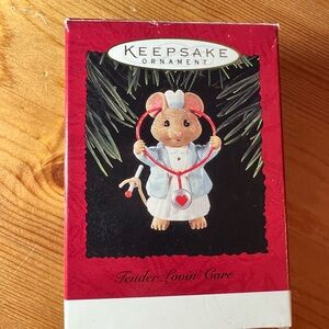 Hallmark Keepsake Ornament Box - Cream